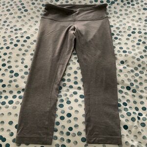 Lululemon Woman’s Yoga Leggings - Stretch Comfort